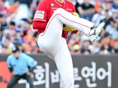 SSG 김광현 5연승 도전 두산과 경기