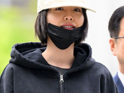 나나 자택 강도 침입 사건 증인 출석 후 팬들에 속내 털어놓음