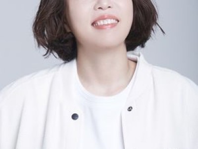 정이랑 시구 나서 두산 팬들 환호