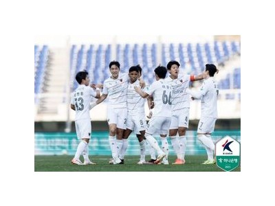 포항 스틸러스 광주FC에 3대2로 역전승